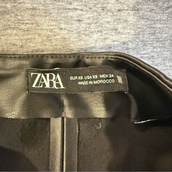 Zara Black Faux Leather Skort Size XS - Picture 3 of 4